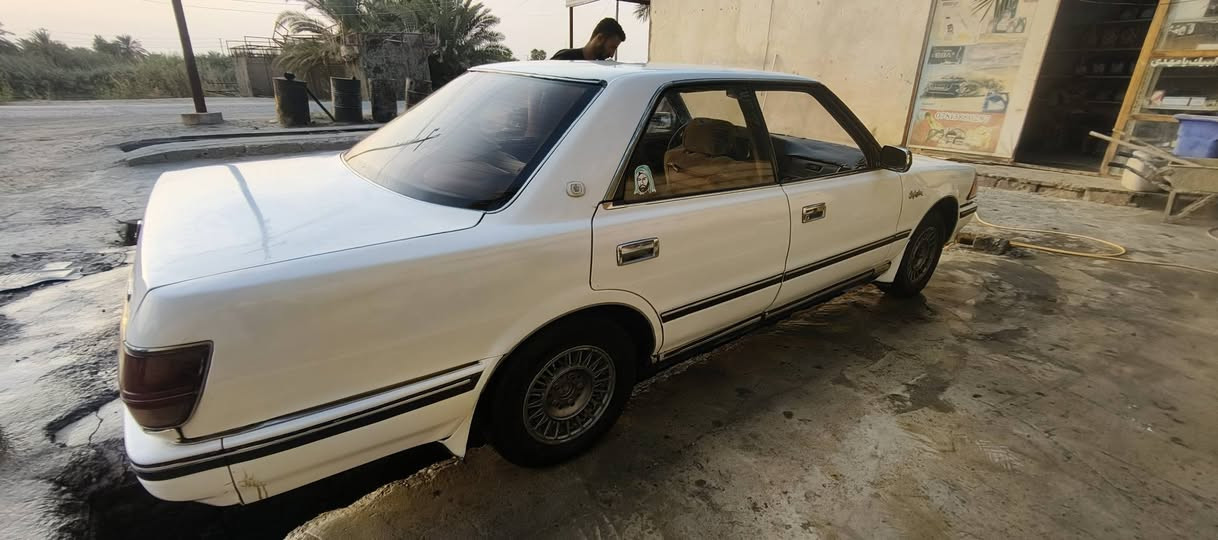 هارتوب للبيع سعر ٣٧ وبيه مجال أو المراوس حسب القناعه 
(راعيه يريد مداور) 
 ٨٩ نضيفه ومكفوله كير ومكينه وكشر شوفه عينك ولا قطره خياس بيه نضافه تخبل وكامله مكمله.  ناصريه سوق شيوخ ***********

