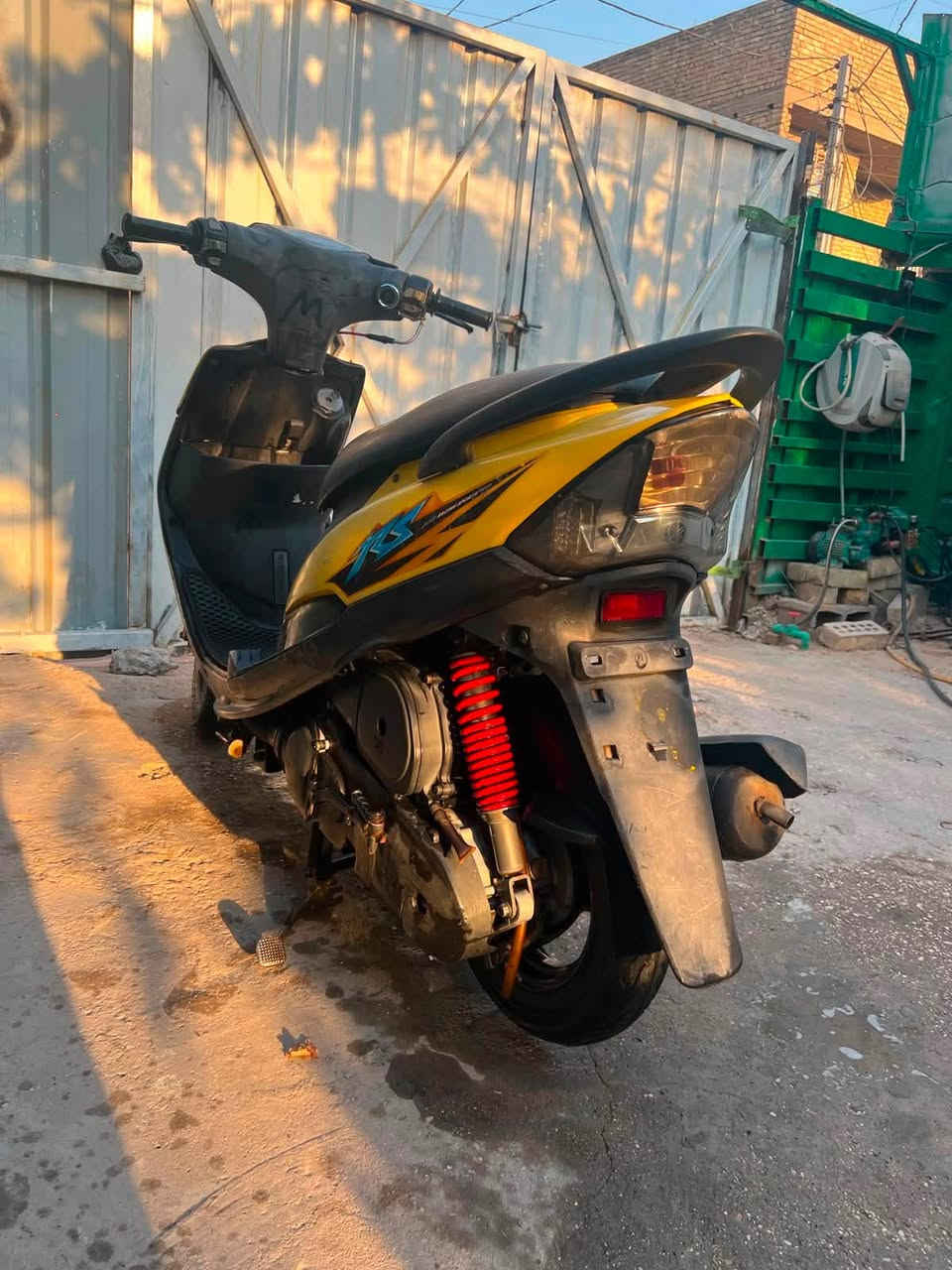 سلام عليكم البيع عدله وكاله جديده بلاديه سعر 900بيها مجال مكان بغداد العبيدي***********
