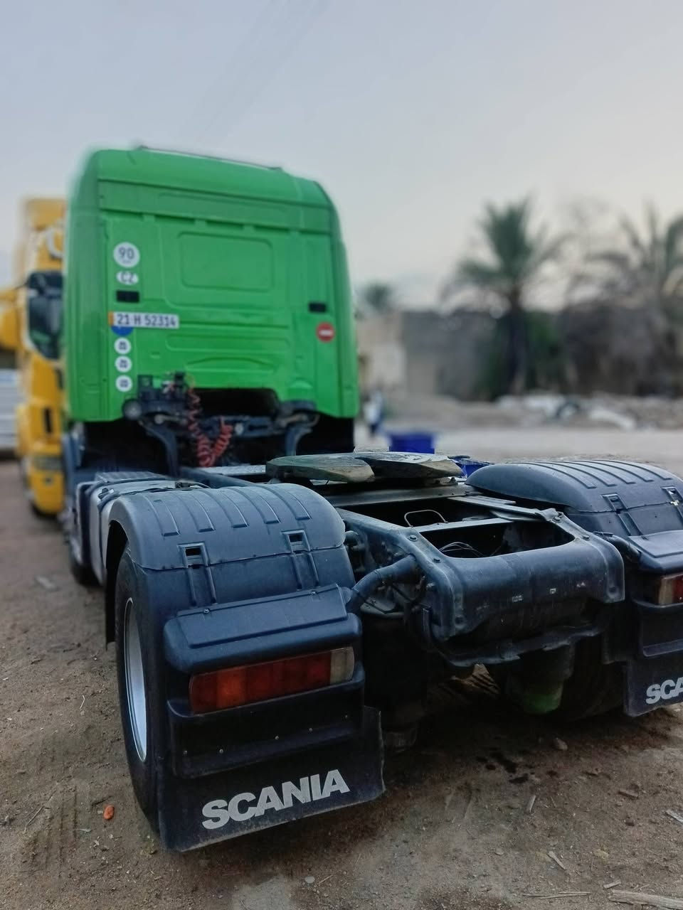 سلام عليكم سكانيا سنويه 31 تحويل مكفوله محرك وكير دواخل وكلشي عربانه 3 مزوج شرط تحويل مع بليته ربط عربانه مديله، 2005 سعر205 الاتصال. *********** 
اجكسن 420 كير عادي، 3/3
