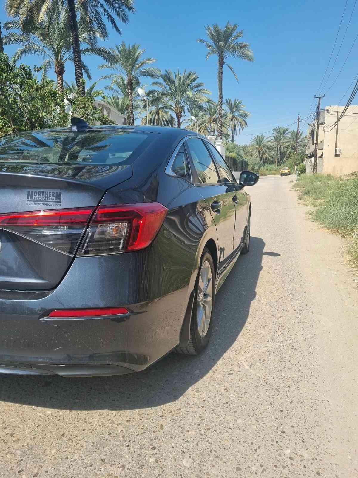 السلام عليكم
هوندا سيفك موديل 2023
 مواصفات
 تدفئة كشنات
بصمه
سلايد
تحديد مسار
رادارات امامي وخلفي
قياده ذاتيه
لد نهاري
فئه EX
بانزين وليس هايبرد
ماشيه 77كيلو متر
السعر 133 وبيها مجال بسيط

للاستفسار الاتصال على الرقم
***********

نص مكتوب في الصور:
- كار تشيك CAR CHECK
- الكشف عن الصبغ السمكرة البارد التبديل الخدوش المحرك الكير المنظومات الكهربائية
- العنوان الفرع الاول : بغداد - البياع - تقاطع درويش - مقابل المجمع السكني
- الفرع الثاني : بغداد طالبية - حي جميلة -شارع خير الله - مجاور مسجد ائمة البقيع
- *********** ***********
- تاريخ الفحص 16-09-2026
- الوقت 3:40:00 PM
- اسم صاحب السيارة عمر محمد
- رقم السيارة 11 Z67343
- النوع والموديل هوندا سيفك/رصاصي 2023
- ملاحظة : الفحص نافذ لمدة 3 ايام من تاريخ الفحص
- الجانب الايمن
- بارد ومفتوح جامغ امامي _ رصعات خدوش وتكحيل في الجانب
- الجانب الايسر
- بارد ومفتوح جامغ امامي _ صبغ جامغ خلفي صبغ تكمة داخلية _ رصعات خدوش وتكحيل في الجانب
- الجزء العلوي
- رصعات خدوش قمارة
- المصد الخلفي
- خدوش قبق جنطة _ صبغ غير محدد مفتوحة دعامية
- المصد الامامي
- بارد ومفتوح بنيد _ تبديل وصبغ دعامية
- تقرير الفحص النهائي للعجلة المرقمة : 11 Z67343
- بتاريخ 16-09-2026