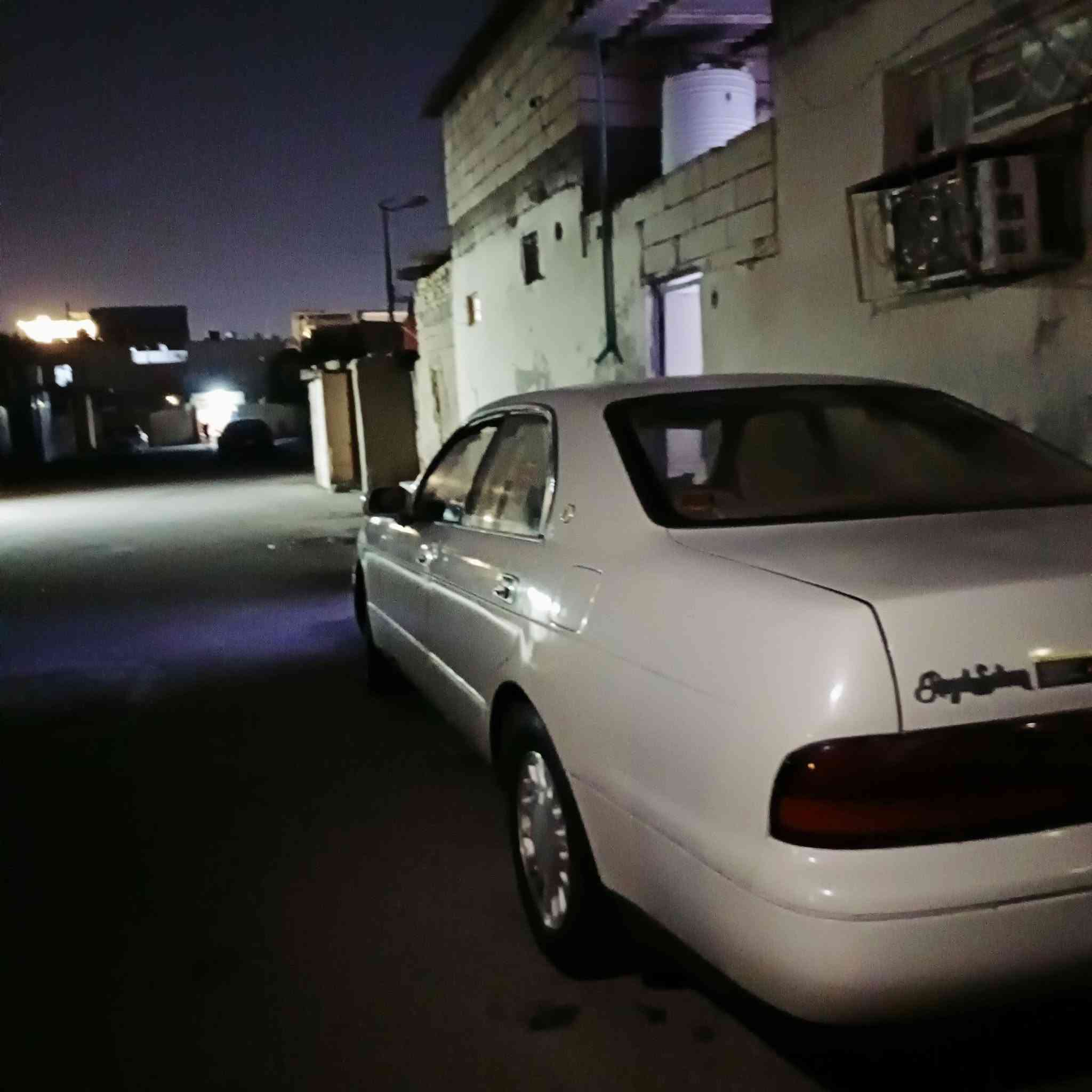 سلام عليكم بطة كراون متصل مديل 1992 سيارة مضمونة ضمان كير محرك ودشبول يسرة بلاد ستوني شادة  كفالة من الكصة والنقل جثة سعر 50 وبيهة مجال حك الجية مراوس حسب القناعة العنوان بصرة خمسميل 
اسيا ***********
اثير ***********
