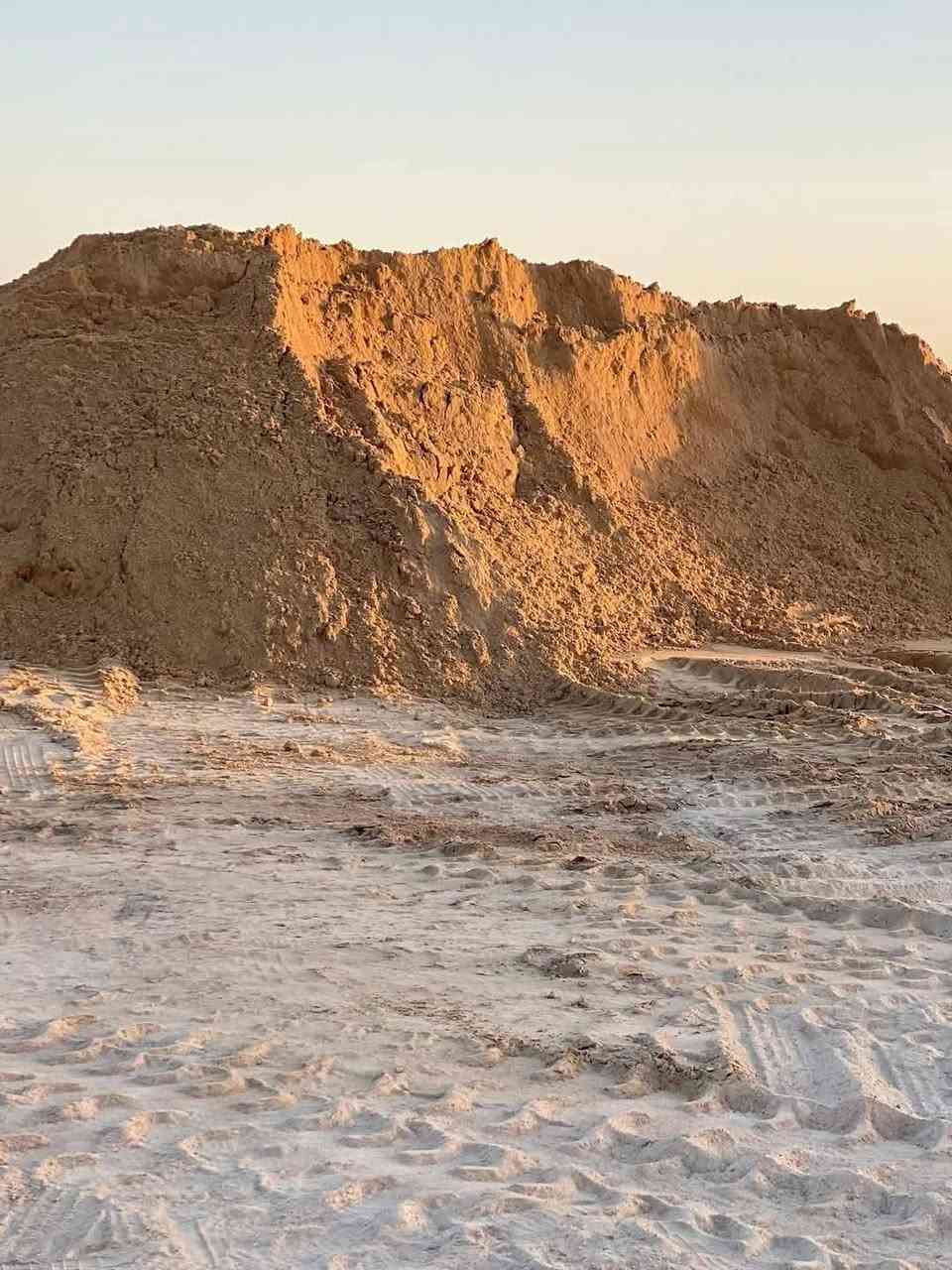 سلام عليكم تجهيز مواد بناء 🏫داخل ناصرية 
متوفر بلوك سمنت عادي مقاوم حصوو درجة أوله 5/19
رمل مغربل رمل خشن طابوق 
سعر تك رمل 85واصل خشن كيه 30
سعر تك حصو 175واصل سعر كيه 60
سبيس درجه اوله سعر تك 120 كيه سعره 35
سمنت مقاوم سعر طن125واصل 
سمنت عادي 120
الاستفسار الاتصال على رقم ***********
