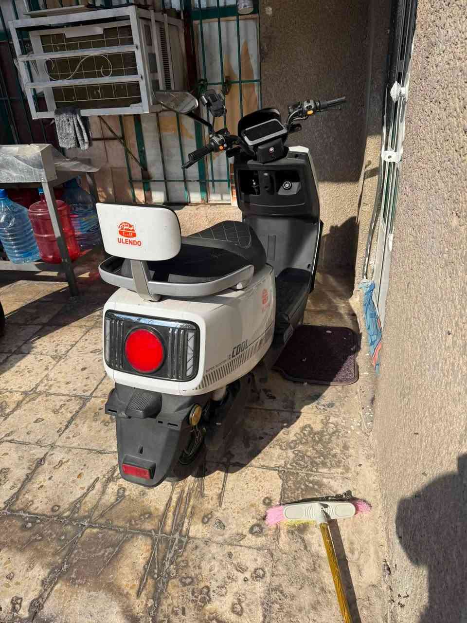 للبيع دراجه شحن نظيفه وبطاريتها نضاف حيل مكاني بغداد بياع *********** سعرها 600
وبيها مجال
