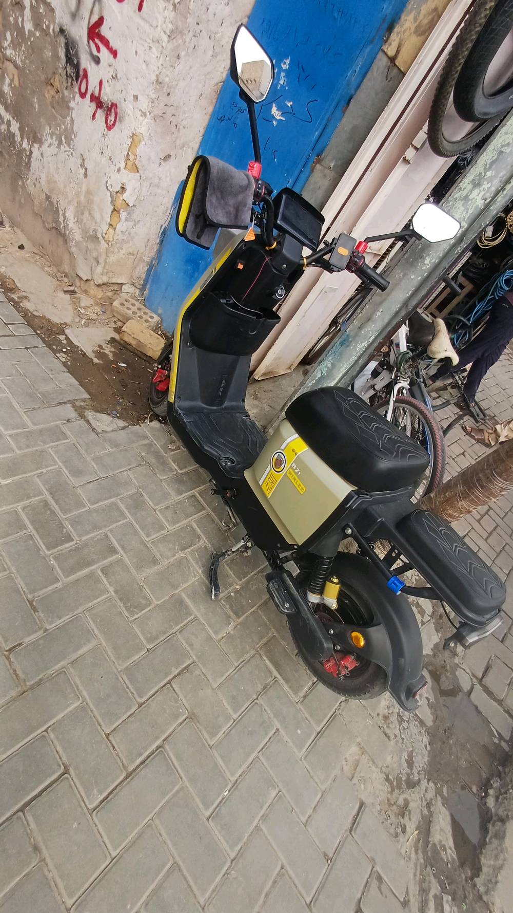R7 • كهربائية • نضافه