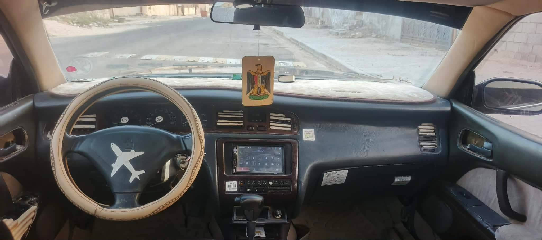 سلام عليكم سياره بطه للبيع سياره كلش حلوه مكينه 3000 خير من الله سياره م***********كفوله من الكص ونقل والعيب الشرعي بديه حلوه ونفس الي بصور مكاني بصره شط العرب شعندك مراوس اراوس بس كون اصولي  واذا تكسي بعد احسن سعر البيع 43 وبيه مجال قليل نقص سياره فقط تبريد وباقي كلشي شغال وحلو رقم الهاتف***********
