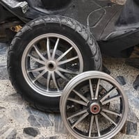 ٩٠ • قطع غيار