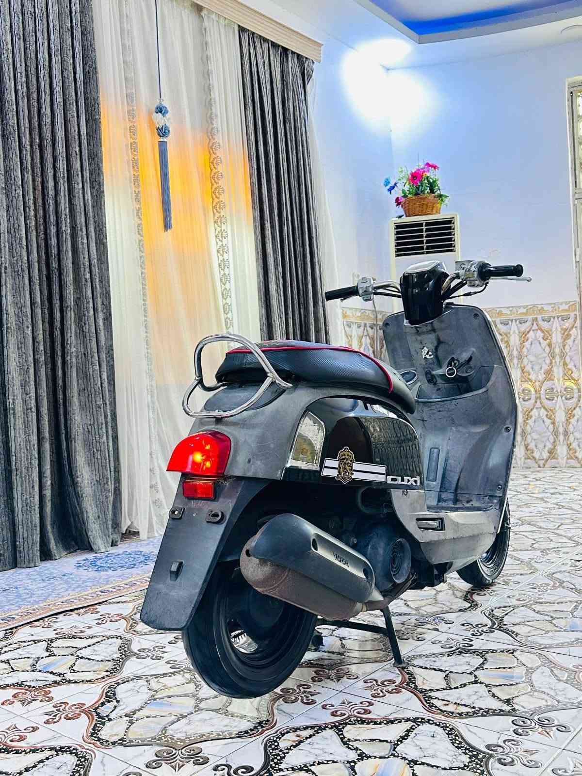 السلام عليكم للبيع ماكس بوليسي حاويه رمبه كفاله عامه من كلشي لا مفتوحه ولا تبخر ولا بيه صوت ولا تنقص شرط على وضع اليابان دراجه خير من الله ما نقصه شي كلشي شغال بيه وبلادي دراجه سلف هندر كهربائيات كلشي بيه جديد وبلادي ماشيه 8 الاف يعني زيرو وشرط احلا من الصور السعر 925 وبيه مجال لشراي رقم الهاتف*********** مكان بصرة القرنة, البصرة
