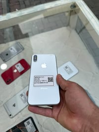 آيفون X • ٦٤ جيجا • بدون فيس ايد
