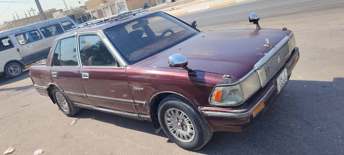 سوبر موديل 91 سياره مكفوله من الكصه ولعيب شرعي رقم دولي حداديه جديده تخم تاير تبريد شغال 
مكينه وكير مكفولات تخم تاير سياره موجوده بكربلاء 
سعرها 30 وبيها مجال استفسار اكثر اتصال ***********
