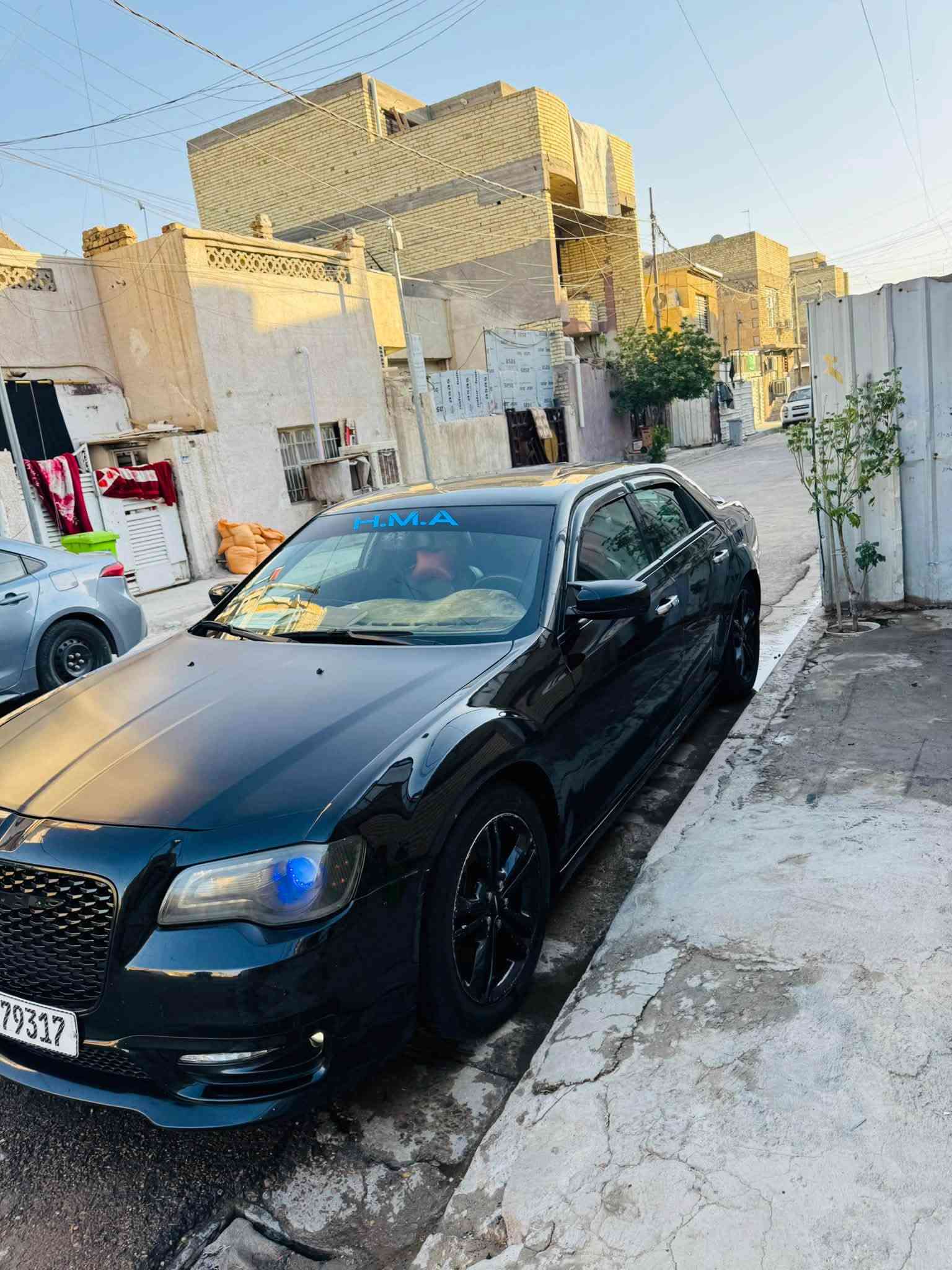 اوباما ٢٠١٢ فور ويل /الفور ويل ملغي
كندية فول مواصفات 
مصبوغة حزام تبديل قطعتين 
وبيها طخات 
رقم بصرا انكليزي ب اسمي 
بيها نقوصات السيارة 
حدادية نص عمر 
ب١٢٥ وبيها مجال بسيط

***********
