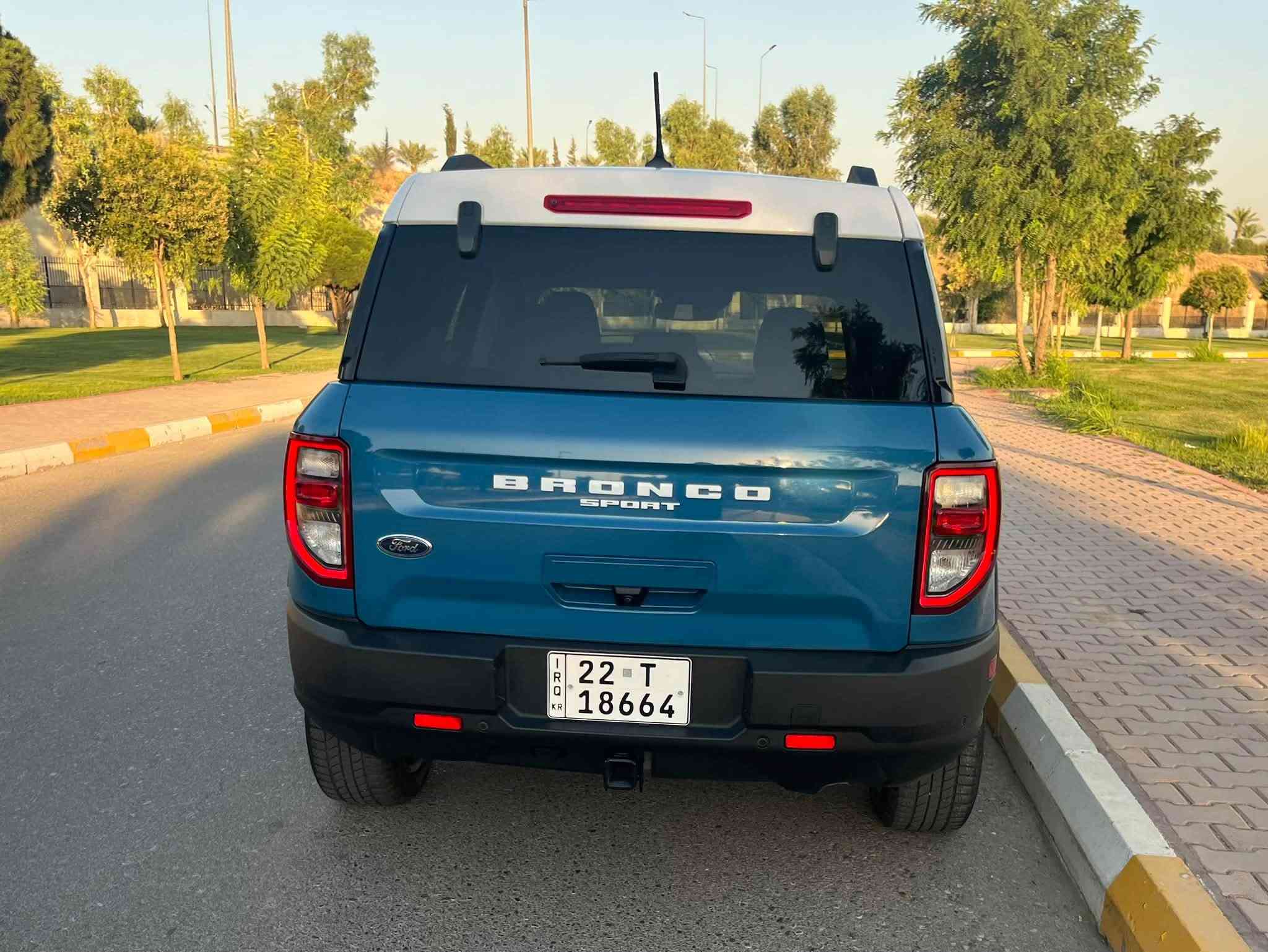 🔴بسم الله الرحمن الرحيم ، 2023 FORD BRONCO, HERITAGE LIMITED،#فورد برونكو سبورت ♦️محرك 4 سلندر 2000 توربو  ♦️فئه ليمتد هاريتاج ادشن ،اعلى فئه فول فول مواصفات #محرك 4سلندر 2000 توربو ،#حادث جانبي خفيف #رقم الشاصي منشور مع الصور في المنشور  #الايرباكات جميعها سليمه فقط البرده ،#البچم والخلف كبس شركه #ماشيه 29 الف #دفع رباعي AWD #بانوراما ،بصمة تشغيل ،بصمة ابواب ،تشغيل عن بعد #كاميرا اماميه + كاميرا خلفيه ،هاند بريك بصمهً،اوتو هولد ،او تو ستارات ،اوتو ستوب ،رادار امامي ،تحديد مسار ،رادار جانبي " نقطه عمياء ، رادار خلفي "تحذير من الاصطدام ،كشن خزن ، كشنات جلد وكهرباء وتدفئة ،تحكم ستيرن+ستيرن تدفئه ،#ملاحظه ،لاتقارن هذه السياره بمحرك 2000 ،4 سلندر بمثيلاتها ذات المحركات ال 3 سلندر #الراغب بالشراء الاتصال على الرقم *********** واتساب #مكان السياره -اربيل /مجمع فلوريا سيتي.
