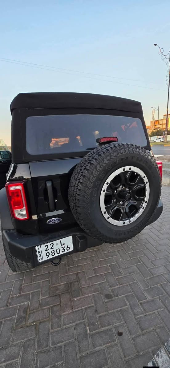 فورد برونكو موديل 2022 محرك 2.3 تيون توربو فور ويل مودات قياده سياره جديده بمعنى الكلمه..هزه جديده بسمي تريد تحويل تريد وكاله حاضر...السعر 268  ماشيه السياره 58 km  حادثه كلش بسيط بدون ايرباك بدون دواخل  رقم الهاتف بي واتساب *********** مكان السياره كربلاء المقدسه
