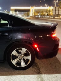 جارجر موديل 2019 فئه SXt فل كامل محرگ 3600 ، V6 لون نفطي لماع ماشيه 11...