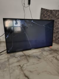 بلازما • ٤٢ انش • ضربة بالشاشة