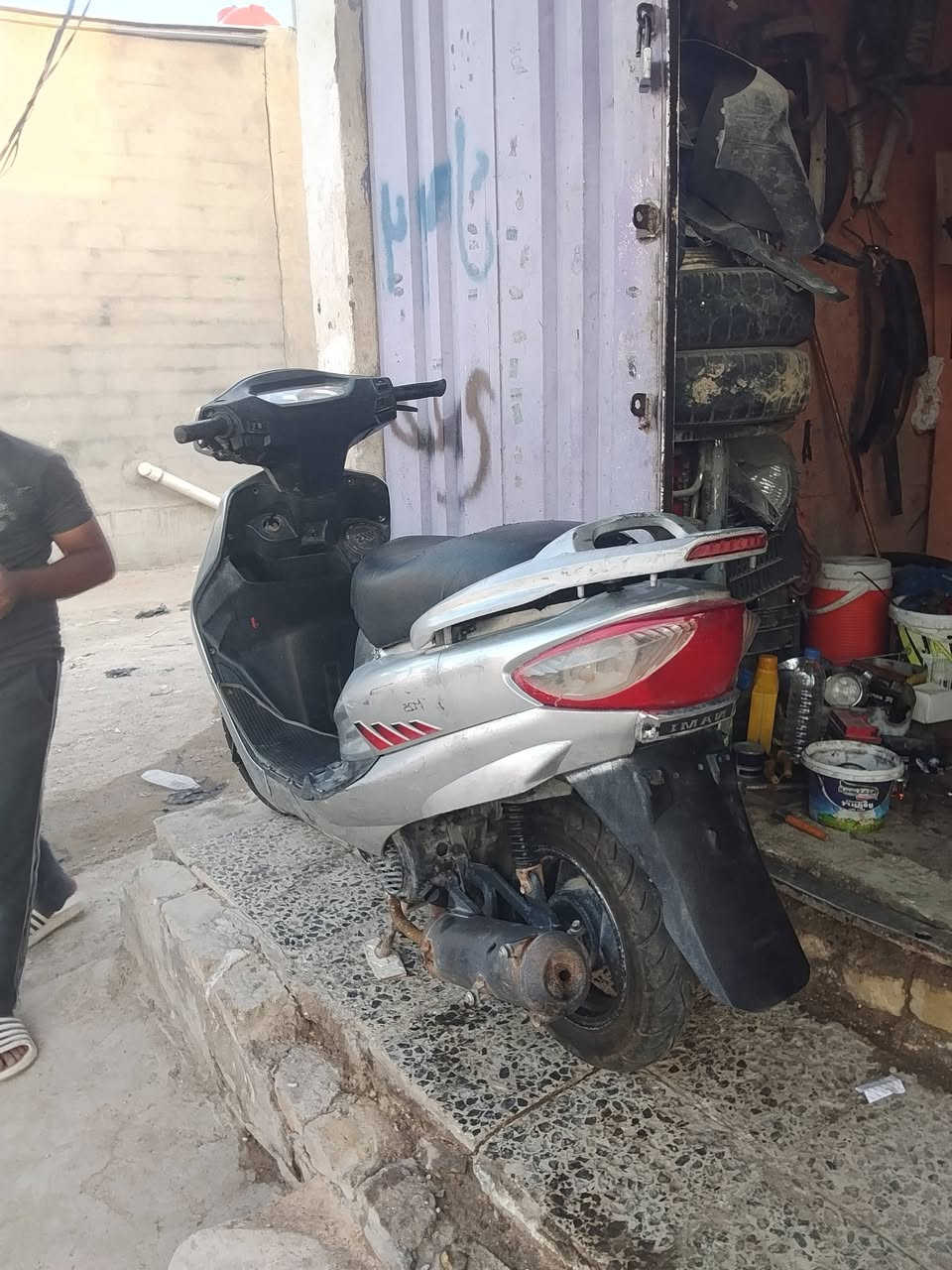 سلام عليكم دراجة سيام نكره سلف المكان نجف شارع المدينه السعر 325 وبيه مجال ***********
