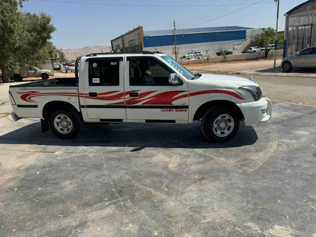 *********** /*********** بيكاب گوناو 2010 مه كينه به خاخ ده زبول مه رزيه ره قه م هه ولير باريكه كوبون به نزين هيه  سه نه وي 2025به سر جوه زينكه بيشتر دراوه وه كاله به نجه مور به شه رت جوار تايه نوى له زيره بيش بشت كه بسه سبوغ هيه به لأي سايه ق شا نيك داداوه بس زور جوان جاكراوتوه گيرو مه كينه به شه رت مال دوسته كويسينجاك, أربيل
