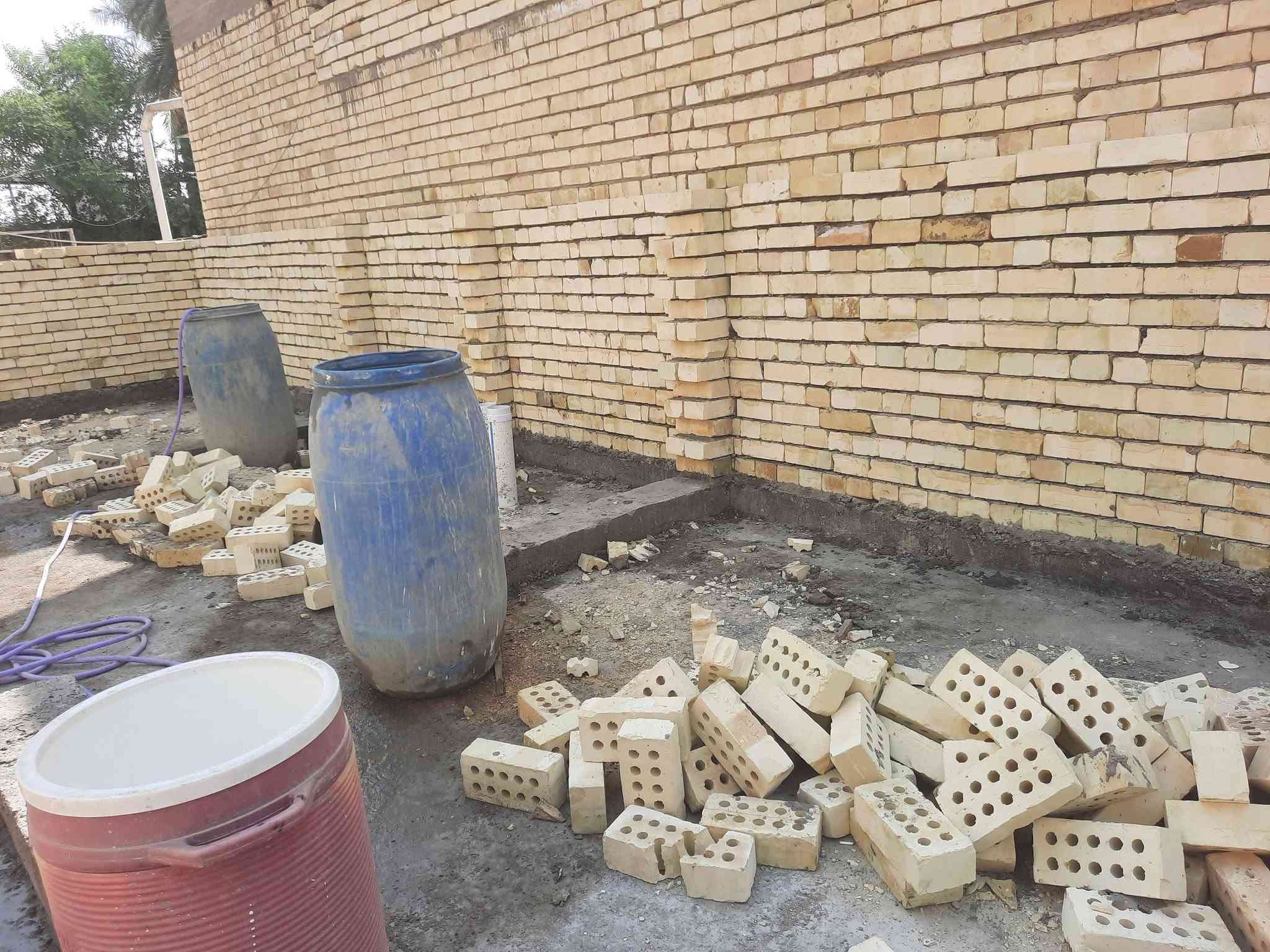 خلفه بناء احمد الجبوري شغل على دبل شغل نضافه الموقع تصال الواس اب او رقم الواس ***********
