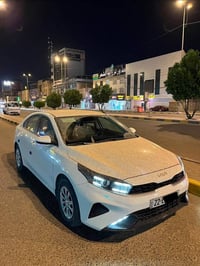 سيراتو 2024 خليجي دوليه  ماشيه 25 الف وضع شركه  جديده كلش  محرك 1600 د...