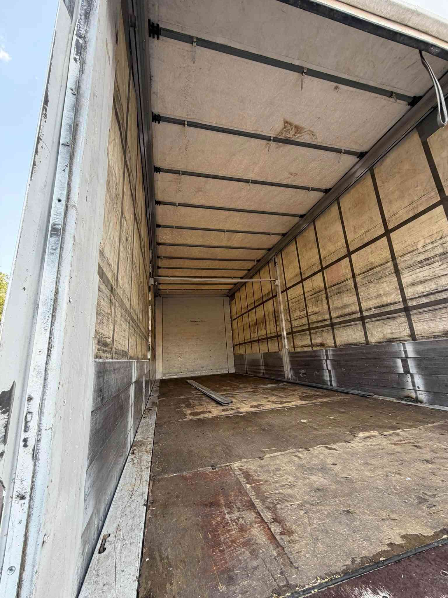 بودي اتيكو • طول ٧٫٢٥م • ارتفاع ٢٫٧م