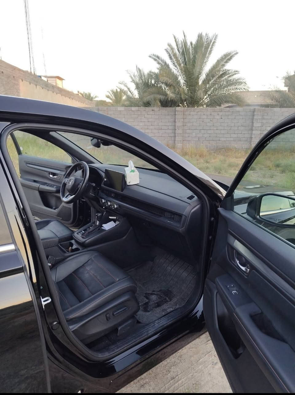 السلام عليكم
هوندا CR-V هايبرد  موديل 2024 رقم بغدادالدولي الجديدبأسمي
اعلى فئه(تورنك)
محرك 2000cc هايبرد اقتصادي
مواصفات/
دفع رباعي
ثلاث حالات قياده
فتحة بالسقف
رادار
مانع تصادم
تحديد مسار
بصمة تشغيل
بصمة فتح أبواب
صندوق كهرباء
كراسي جلد
كراسي كهرباء
ميموري كراسي امامية
تشغيل عن بعد
حساسات امامية
حساسات خلفيه
تدفئة مقاعد اماميه
تدفئة مقاعد خلفيه
هاند بريك كهرباء
كاميرا خلفية
حساس مطر
( الضرر بنيد ونصبغ نصه) وبارد بسيط بالجاملع الامامي
صور الحادث مرفقة
عداد السياره 45 الف مايل قابل للزياده
السعر 21500$وبيهه مجال
للتفاصيل الاتصال ع الرقم
‏‭***********
