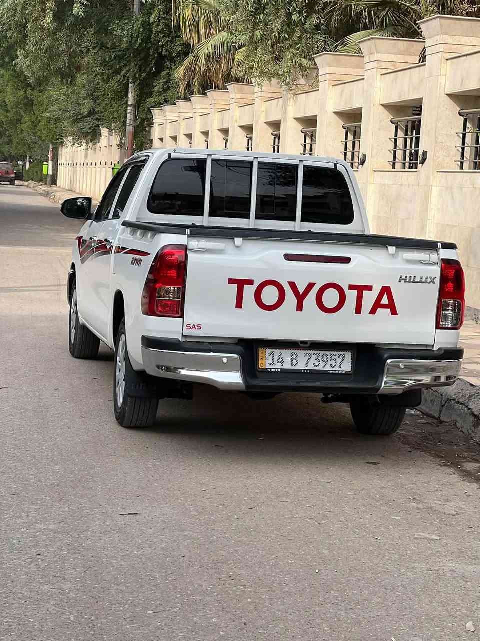 بي ام ٥٢٥ • ماشيه ٤٠٠٠٠ • بصرة