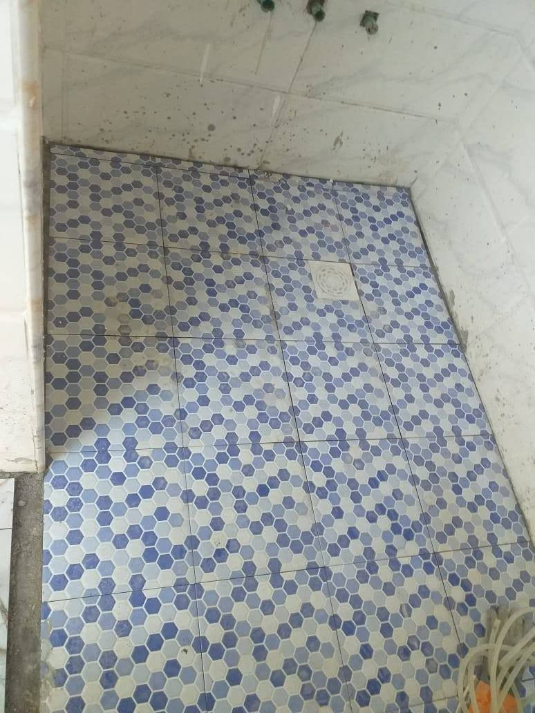 خلفه متفرغ بغداد رصافه سيراميك بورسلين كاشي مرمر ***********
