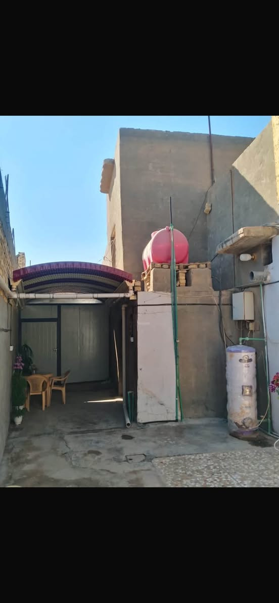 🏠 بيت للبيع – بابل السياحي / فنهره

📍 الموقع: على الشارع العام، مو ركن، بصف الركن مباشرةً — أول بيت داخل الفرع.

📐 المساحة: 216 م²

🏡 يتكون من:
غرفتين + هول + مطبخ + استقبال

💰 السعر: 160 مليون دينار
قابل للتفاوض البسيط إن شاء الله.

📞 للاستفسار والتفاصيل:
***********
***********

عنوان المكتب:

📍 بابل سياحي الحصين – فرع الكهاوي – أول محل ركن
🏢 مكتب العرفان
