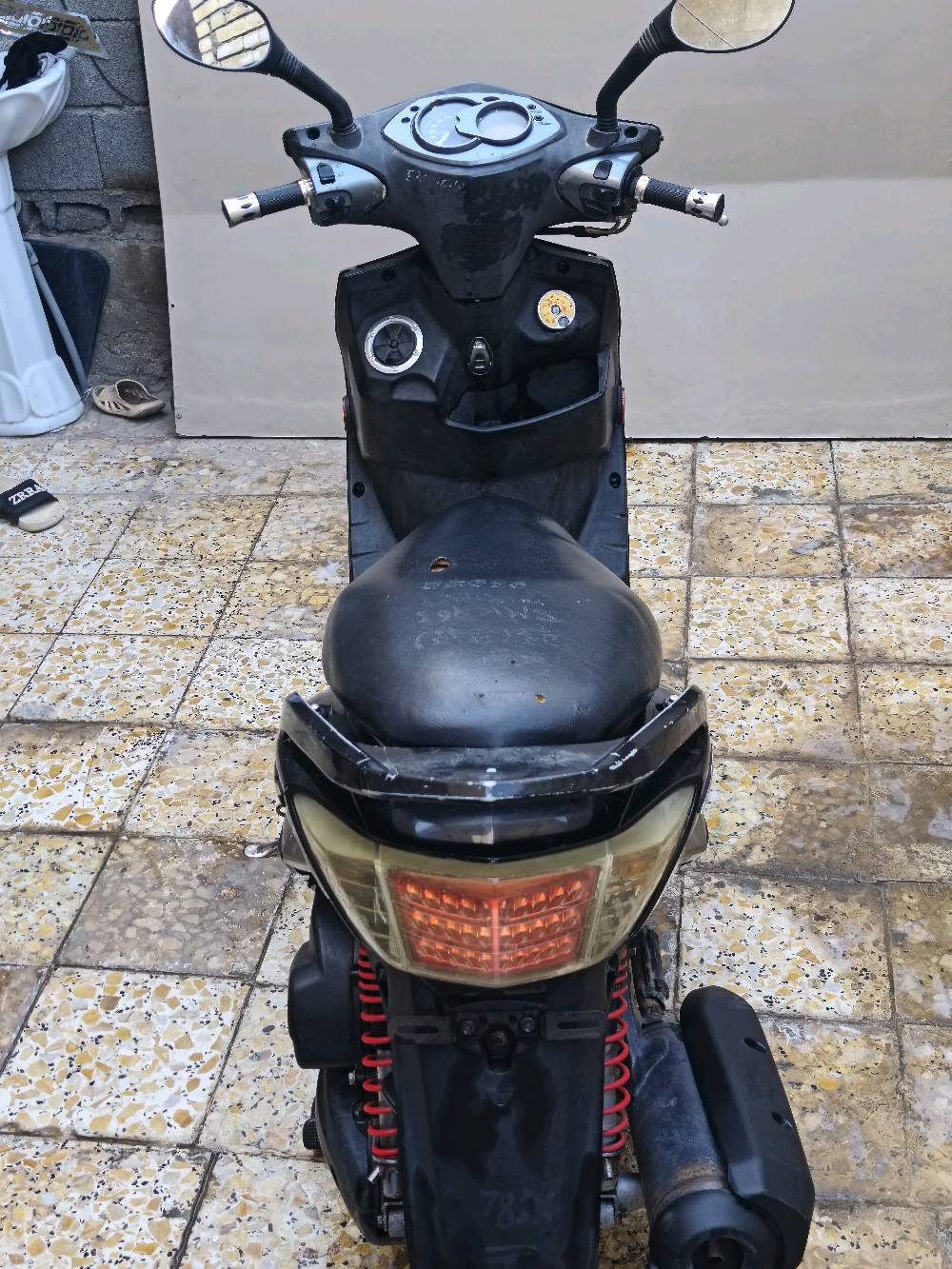 سكنس فحل نوزل ياباني 
850 وبيها مجال 
نقصها فقط دشبول