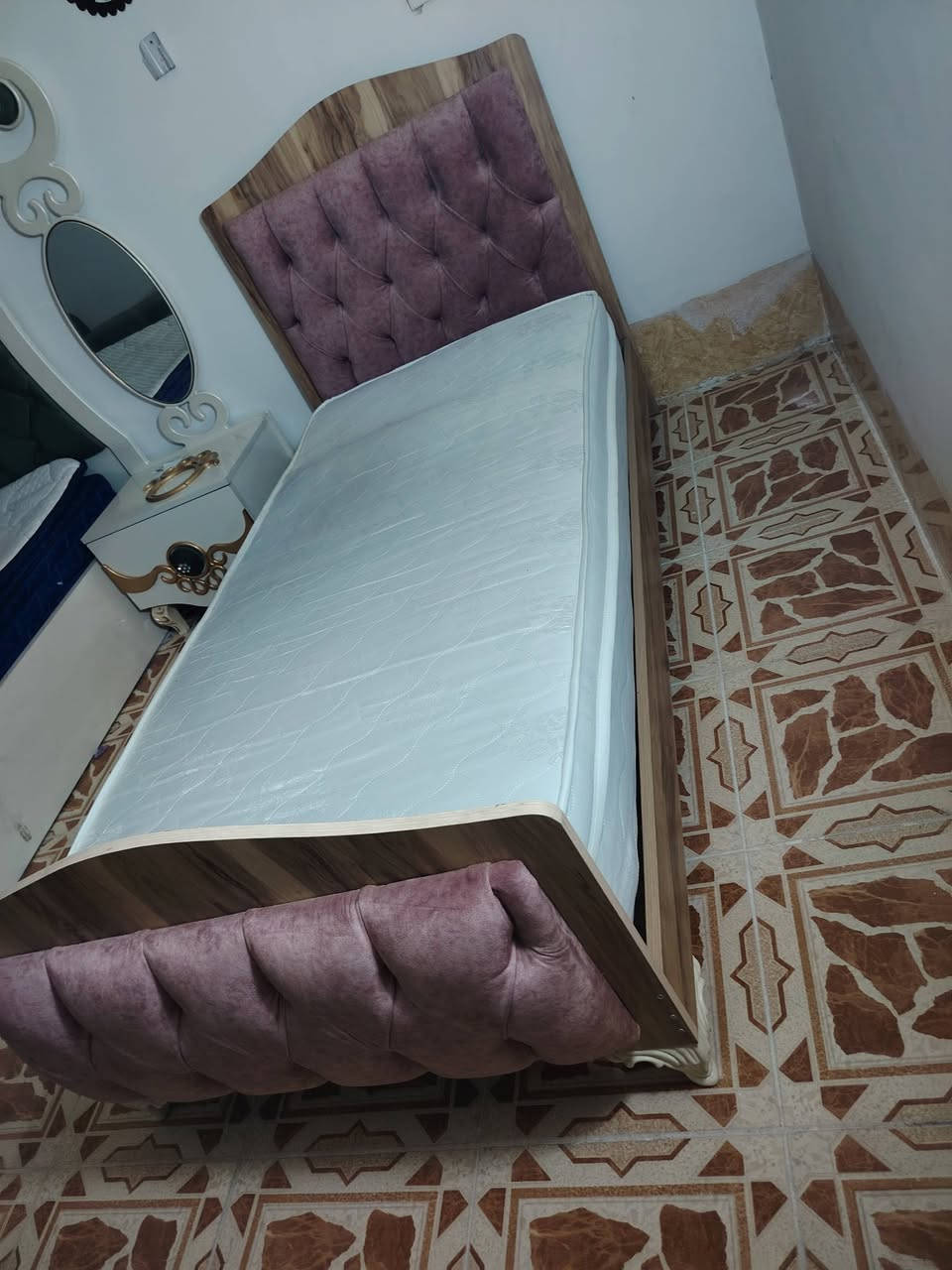 غراض للبيع زانكو 99) (***********) *********** (***********
