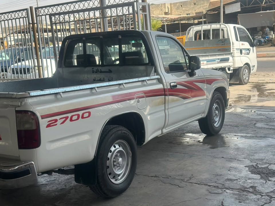 تيوتا ٢٠٠١ خليجيه بلدي بدون صبغ بدون بارد 
تخم تاير صدر كير محرك مكفول سياره جاهزه بدون نقص تبريد وتدفئه رقم صلاح الدين دولي 
سعر ١٠٠ وبيها مجال قليل 
للاستفسار ***********
مكان سامراء
