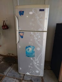 ثلاجة • للبيع • دزيها خاص