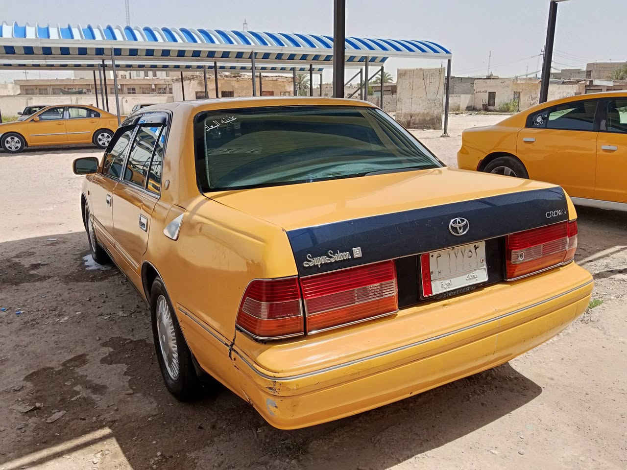السلام عليكم راس الثور تكم للبيع بدون مراوس السياره مديل 2000مكينه كير حداديه تبريد تخم تاير السياره جاهزة للئخير عندي بيه وكاله عامه مصفره هيئة ومرور خطهة ناصريه رفاعي السعر 65ورقه وبيه مجال قليل شراي اتصل*********** 
***********
