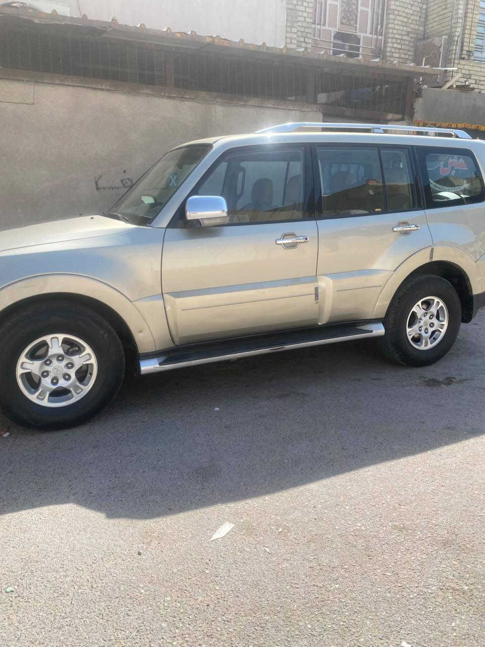 سلام عليكم 
باجيرو موديل 7 مكفوله رقم بغداد مكان بغداد 
*********** مكلف بالنشر
