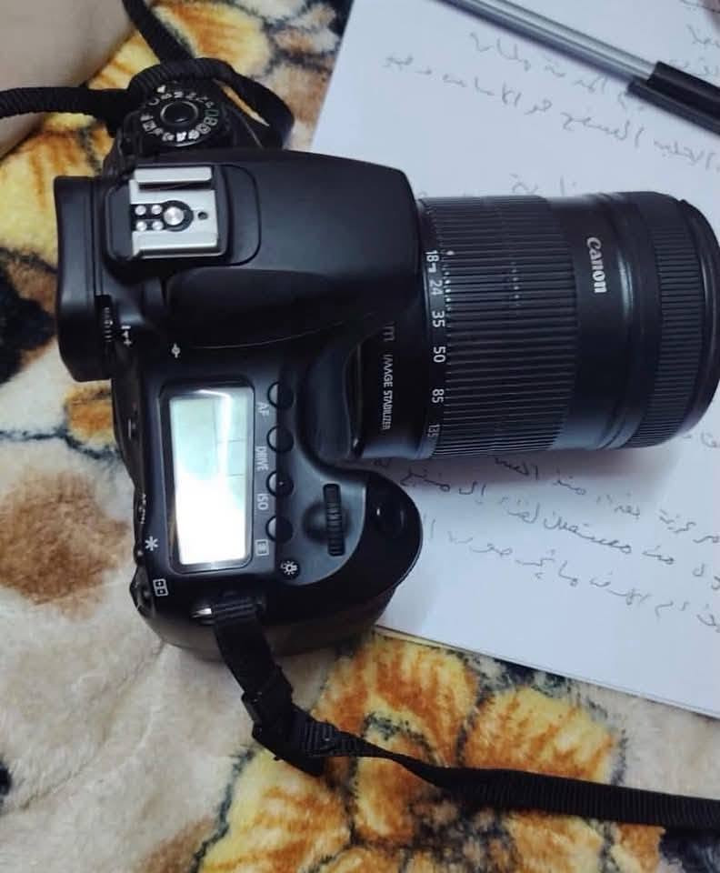 کامیرا کانون60D بو فروتنێ شەتەرێ نوی + ٢ پاتری + قطعة واصل + شحن + چانتە .
سعر ٤٠٠ هزار مجالەکێ باش
رقمێ خودانی ***********

نص مكتوب في الصور:
- كاميرا كانون 60D گه‌له‌ك پاڤش شه‌ته‌ری نوی یه