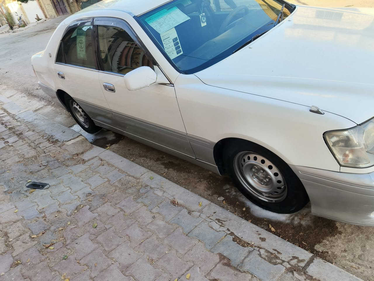 جنون 2003 نظافه فول ماناقصه أي شي برغي ما تخسر عليه كهربائيات كله شغاله سعر  30 وبيه مجال قليلل موقع ميسان الاستفسار ***********

