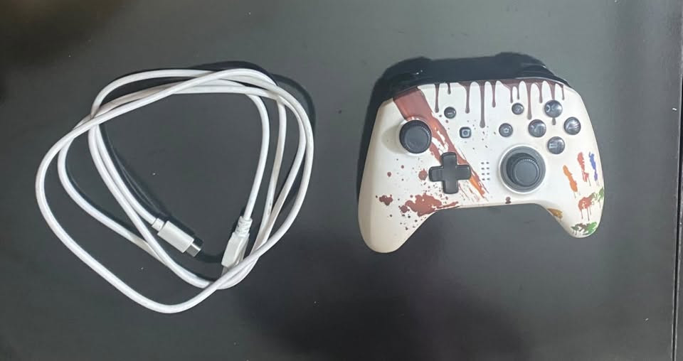 جويستك بليستيشن dualshock + جوستك تجاري للـpc نظام xbox360 مع كيبلات شحن
واتساب *********** / ***********
اربيل
