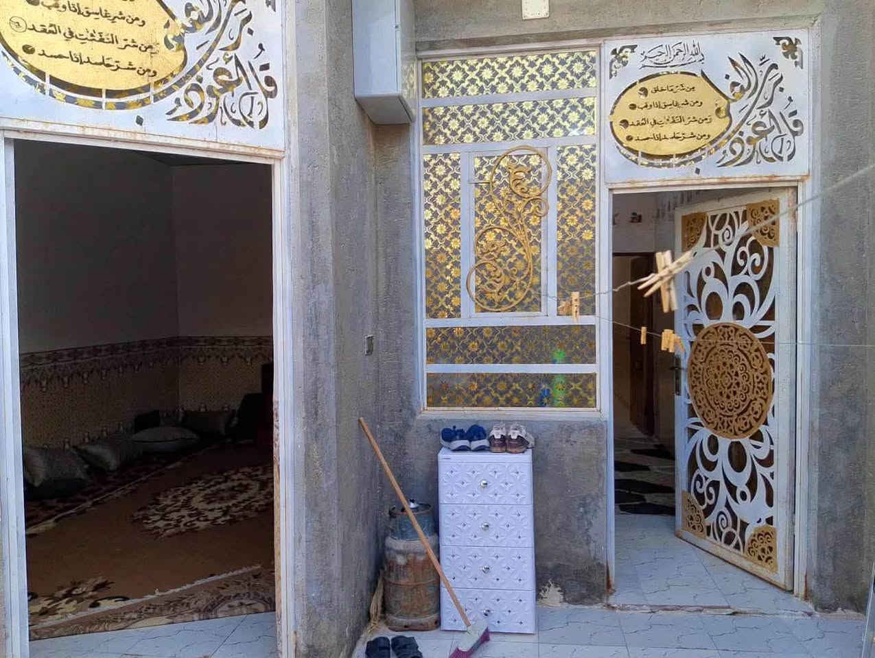 السلام عليكم
للبيع بيت بالهلايجيه بشارع الحداد قريب ع مدرسة الشيخ خوام مساحة ١٢٥ متر بناء سنة ٢٠٢٢ جديد ونضيف طابق ونص جاهز من كلشي باقي التفاصيل مراسلة الصفحه او الاتصال +9647804527235
