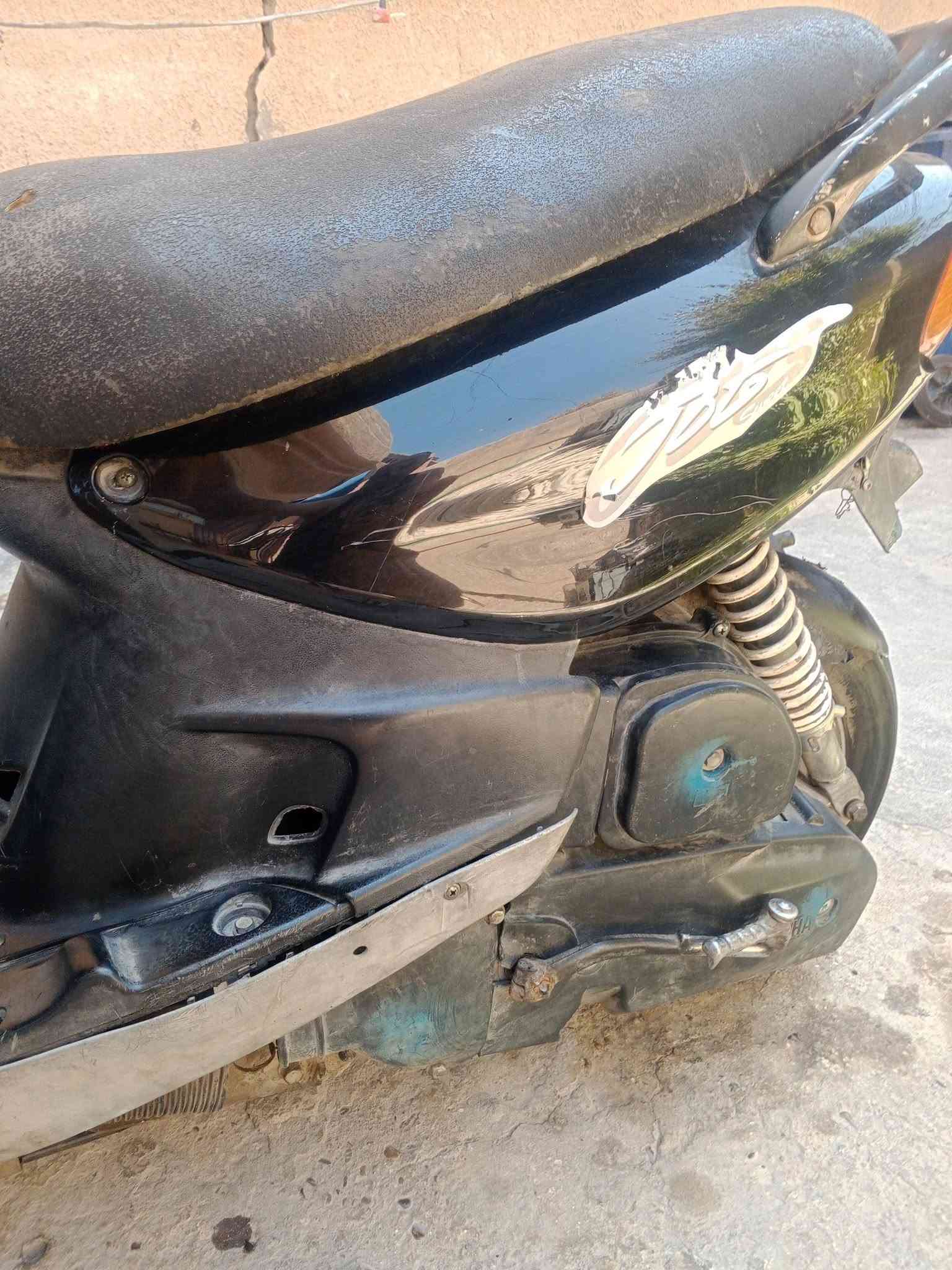 ماكس قجمة 120مكينة ابلادية لا تنقيص ولا تبخير ولا نضوح شغالة نكرة بي وقت سلف هندر كهربيات شغالة كابرتر اصلية مال كراب الدراجة السعر 300مكاني بغداد حي الجهاد ***********
