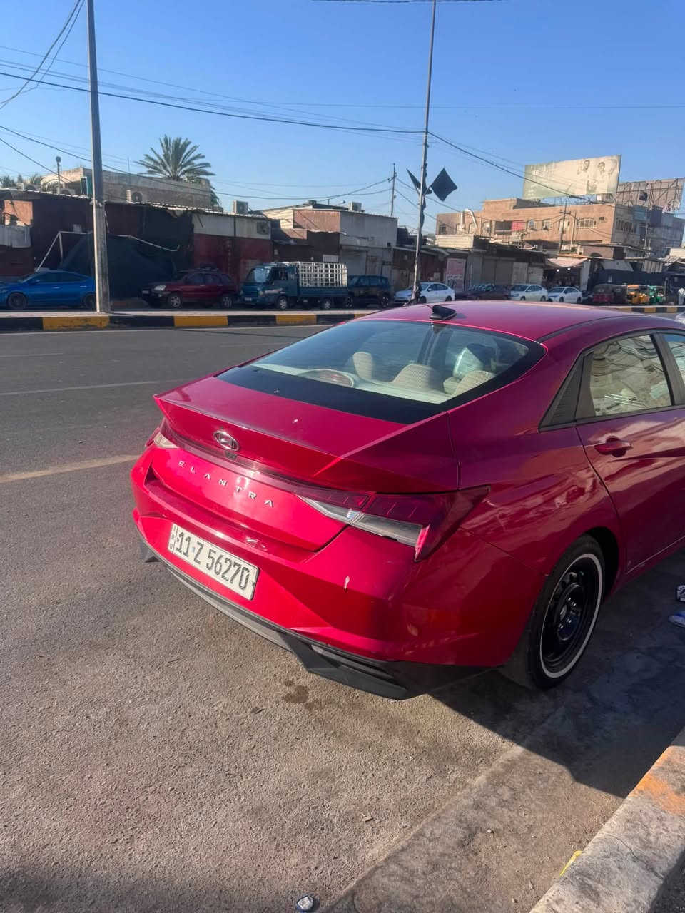 السلام عليكم 
النترا 23وارد امريكي ماشيه 71 مكينه كير تبريد مكفول صدر مكفول حادث جاملغ خلفي وصبغ باب وبنيد  
مواصفات 
بصمه تشغيل عن بعد 
اشاره ترحيب 
صندوك بصمه يفتحه عند الاقتراب 
شاشه دجتال كبيرة
رادار امامي  رادار خلفي 
نقطع عمياء 
توقف امامي خلفي 
وبعد بيه مواصفات 
السعر128وبيه مجال قليل باسمي مكان السياره بغداد الدورة رقم التلفون ***********
