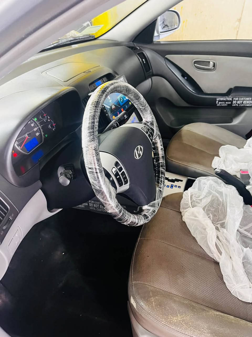 سەرەتا بەناو خوای گەورە
ئاڤانتی براوە براوە
٢٠٠٧
کۆدی بەشەرت
تەبرید لەمس
کوشن هیتەر
کوشن جڵد
شاشە ئایپات
جوار ویلی سپۆرت
بێ تەقە و رەقە
سەقف و سەرەدەبڵ بەشەرت
مەکینە١٦ دەکشن بەرز
سەیارە زۆر جوانە و ریک و پیکە
سحری ٤٤ گڵا قفڵ و کۆتایەتی
موشتەری نیت سەرم مەهێشینە
***********وەتس ئەب
ئادمین♥️
