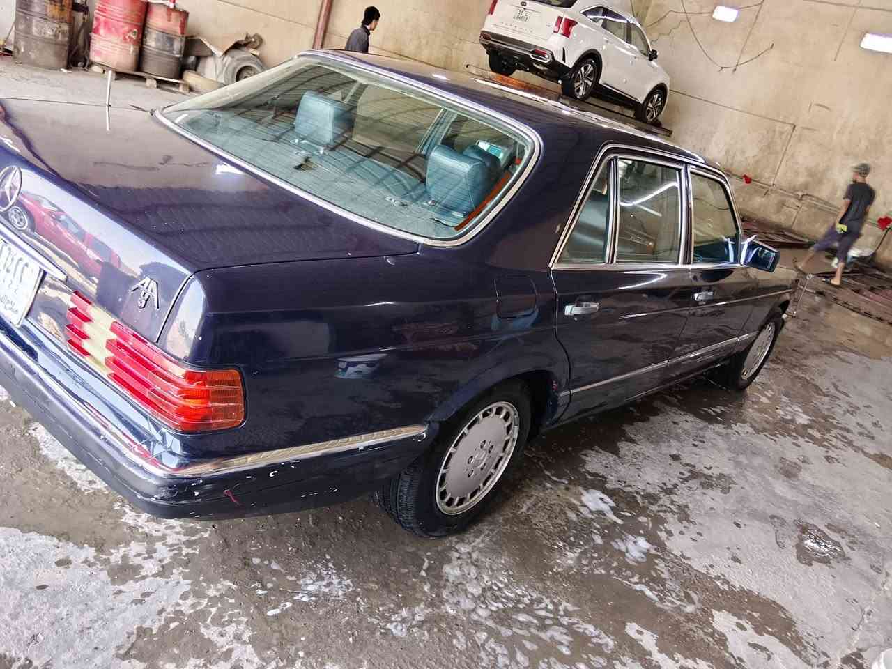 مارسدس رئسي موديل 88مكينه فيفيتي 3000مكينه وكير وحداديه تخم تايرات كفاله تحويل ثاني يوم مشروع وطني سياره مكفول من الكلبه وتجي والعيب الشرعي فقط مصبوغة جماليه كهربائي كله شغل سياره احلى من صور السعر 45بيه مجال العنوان ذي قار بالنصر رقم الهاتف ***********،
