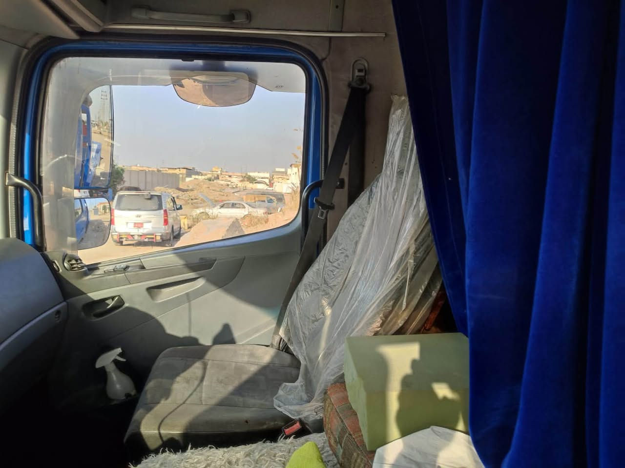 سلام عليكم اتيكو حجم ٨١٨  ٦ برغي مديل ٢٠٠٧   ٤ سلندر كرين سلايتين سطحه ٣ جكات طول سطحه  6 وربع تبريد تدفأ تخم تاير بطاريات جدد رقم اربيل السنويه ل ٣١ بأسمي 
  مكان سياره بصره ***********
