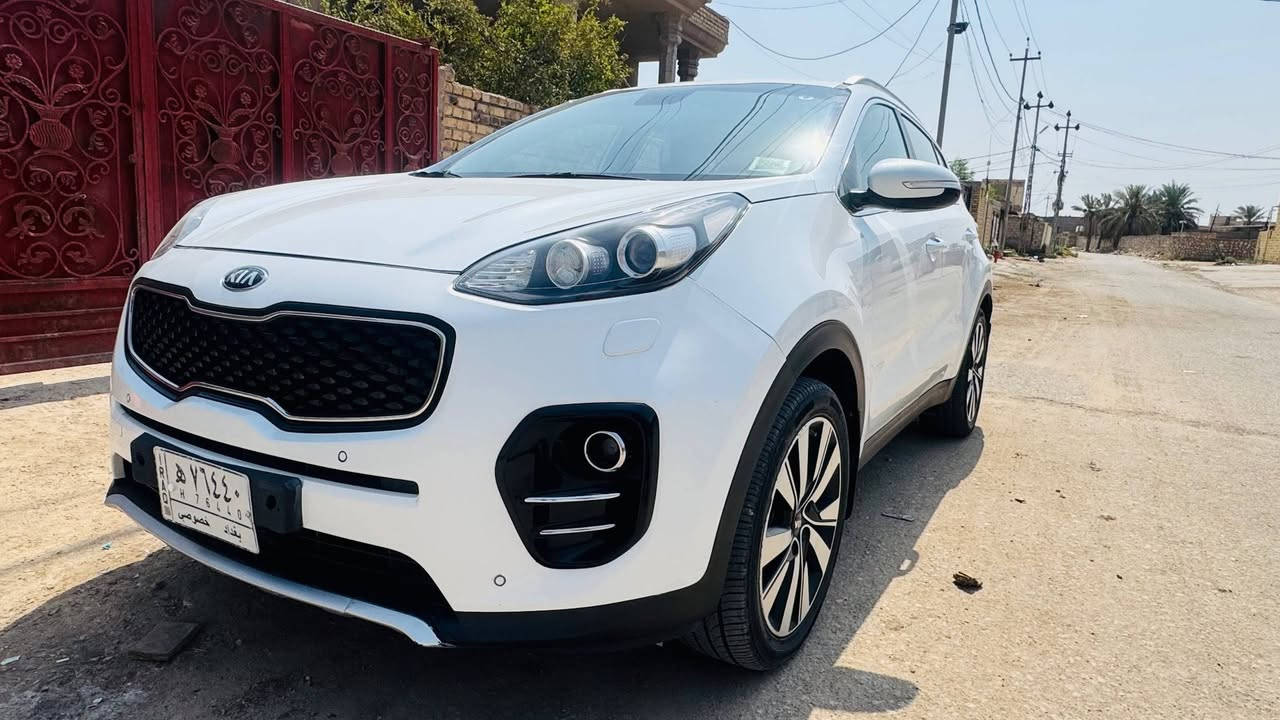 سبورتج 2018 خليجي 
كلشي موضح بالسونار وبيها صار رشه كلش خفيفه اثر تشليع 
مكانها ديوانيه 
170 
***********
‏‪***********‬‏

نص مكتوب في الصور:
- Berlin car العنوان: الديوانية حي الحضارة مجاور محطة الوقود حسين الزبيدي *********** محمد الزبيدي *********** اسم الزبون:- الماركه: سبورتاج تاريخ الفحص: 2023\9\10 وقت الفحص: 10:25 ص الملاحظات: المحرك في حاله جيده Berlin Car لفحص السيارات الجانب الايمن يوجد فتح في الباب الامامي وسمكره كما موضح الجانب الايسر لايوجد ضرر المصد الامامي يوجد رصعات وبعض التكحيلات في الدعاميه الجزء العلوي لايوجد ضرر المصد الخلفي يوجد رصعه كما موضح صبغ بارد تبديل خدوش ملاحظة: نخلي كامل مسؤوليتنا بعد الفحص و تسليم التقرير الى الزبون