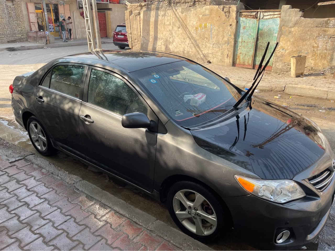 كورلا مديل2013 سنويه بعدها رقم جديد ب اسمي السياره حادث امريكا جاملغ وربع باب مصلحات شواصي دواخل لخود كفاله بيها مكانات رش صبغ البنيد محتاج بخه مع الصندوق جراد تجي وتشوف بعينك لا ضرر ولا تصليح جراد 
خاليا بيها ضربه موضحه خلف باب العبري السعر 105وبيها مجال زين للاستفسار *********** البصرة, العراق
