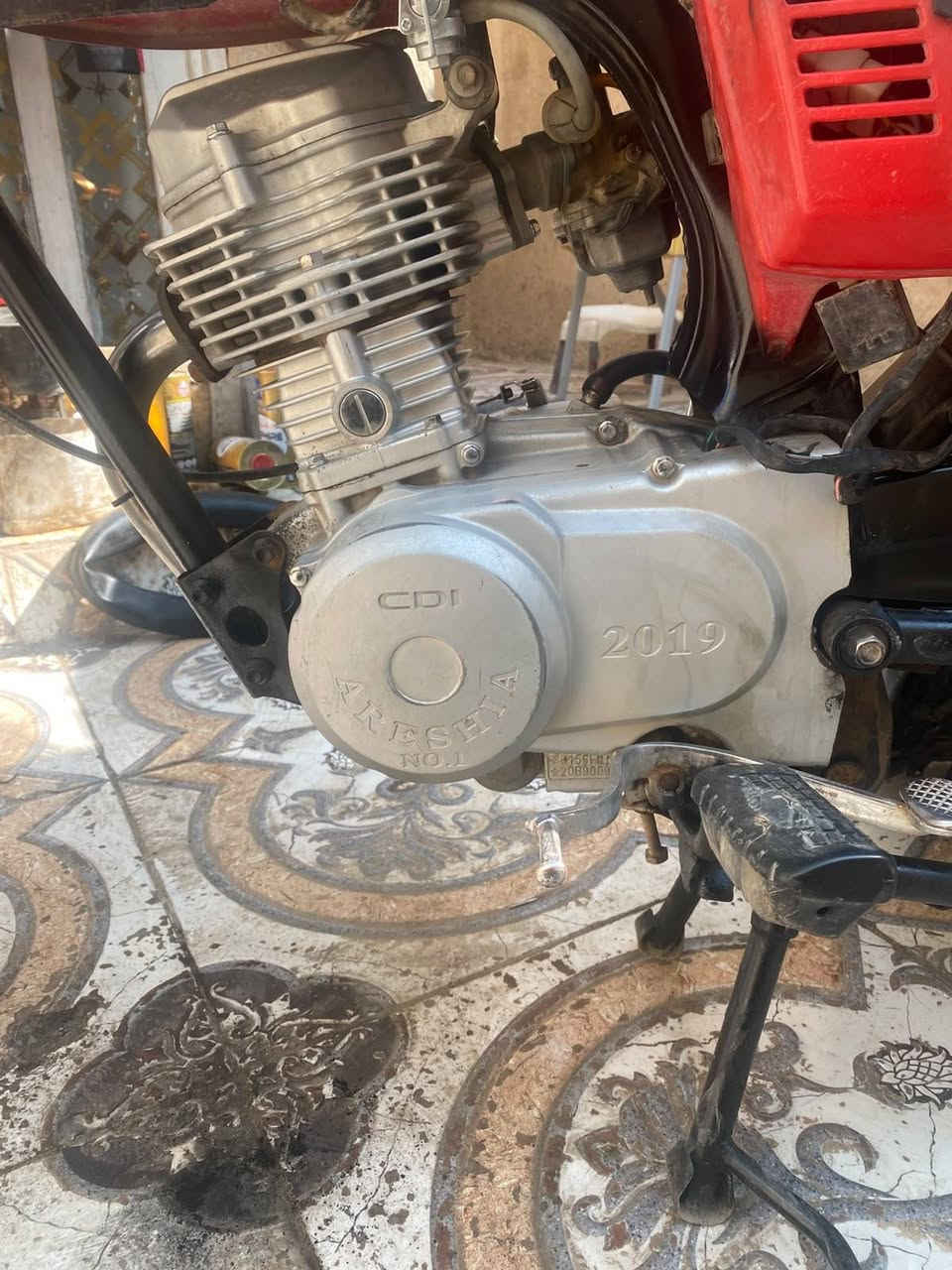للبيع اربعه كير اصولي بيها 8 اوراق سعر 650 بيها مجال عوزها ترتيبات بصيطه ويل امامي رياضي جديد رقم ***********
