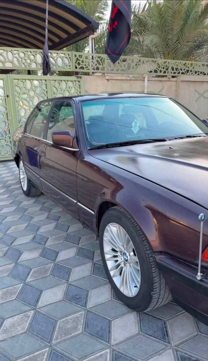 بيئم 700 • مضيع عنوان • بغداد