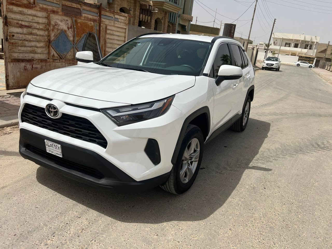 السلام عليكم
RAV-4 2023 XLE فول ما عدا فتحة سقف ما بيها
الضرر بسيط موضح بالصور بدون دواخل
ماشية ٥٥ ألف ميل تقريباً
مسجلة صلاح الدين بأسمي الرقم الجديد 
مكان السيارة الشركاط الايمن 
السعر المطلوب ٢٣٨ ورقة بيها مجال بسيط
ويرهم مرواس بكورلا ضرر مو قوي موديل ١٨ او ١٩ شرط تكون محرك ١٨ 
او راف فور موديل اقل من ال٢٠
*********** متوفر واتساب واتصال
