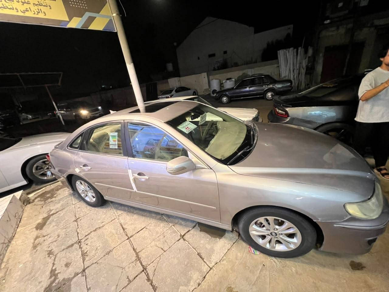 سلام عليكم
للبيع ازيرا موديل ٢٠١١ خليجي 

فول مواصفات فتحه اشاير بلمري 

محرك v6  2700  خليجي

لون سلفر  رقم بغداد تحويل مباشر 

كامره خلفيه دوار حساسات 
شاشه 
تبريد قطعتين ثلج ❄

السياره كفاله من الضربه وتبديل 

فقط صبغ دعاميات وتكحيل مكانات 

جاهزه حداده تخم تاير السياره الف ما تصرف عليه 
مكاني ناصريه قلعه سكر 
***********
***********
السعر ٩٥  وبيه مجال للشراي

امانت الله السياره احله من الصور
