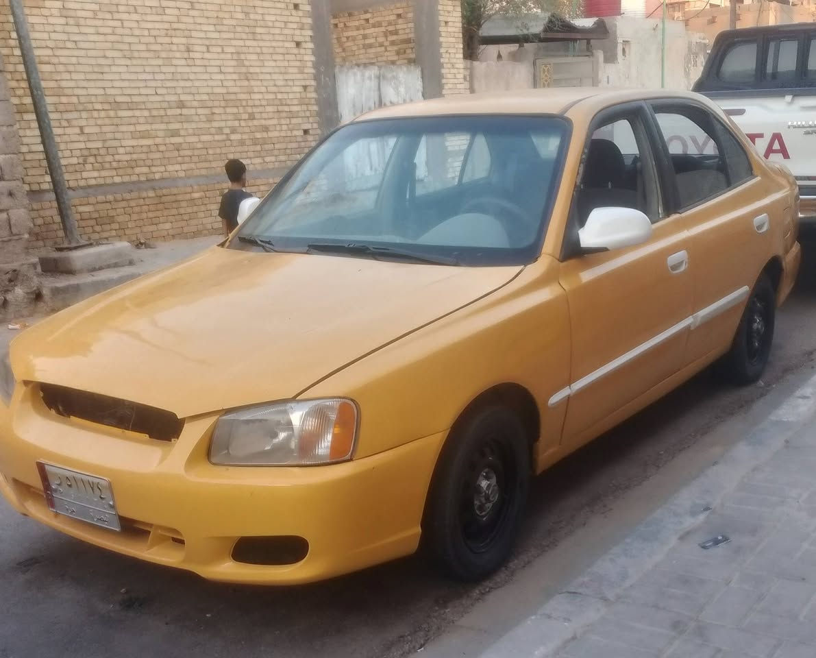 سلام عليكم اكسنت فيرنة البيع رقم بصره لماني موديله2001.    ***********
