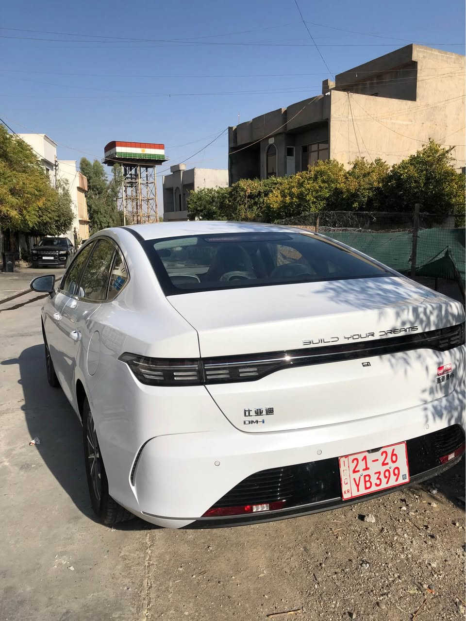 BYD دیسترۆیەر ٧٢٥km رۆیشتووە
هەموو گیانی بەشەرت  دوو مانگ و حەوت رۆژی ماوە بۆ رەقەم ژمارەی تەلەفۆن ***********  تکایە ئەگەر موشتەری نی تەلەفۆن مەکە 
سعر ١٣٣وەرەقە کەمیک مەخال Singapore
